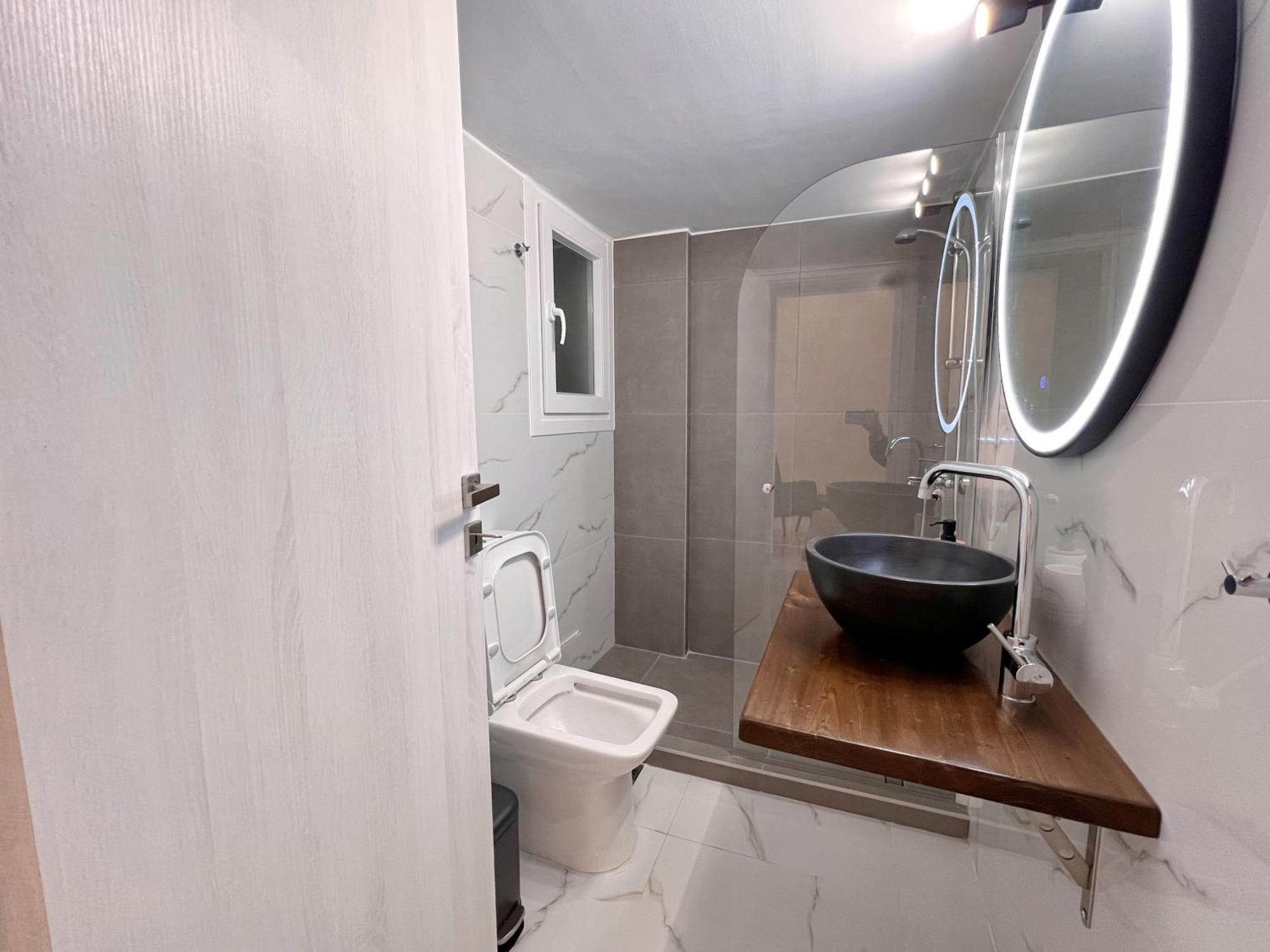 Wsd Piraeus Amazing Luxury Boutique 2Bd Apartment With Balcony Exterior photo